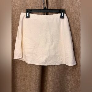 John Galt - Elegant Cream Women's Skort